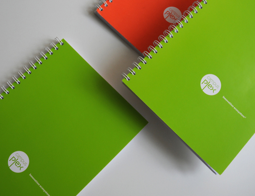 Campusplex, un joli logo et des beaux cahiers pour bien travailler... Campusplex, un joli logo et des beaux cahiers pour bien travailler...